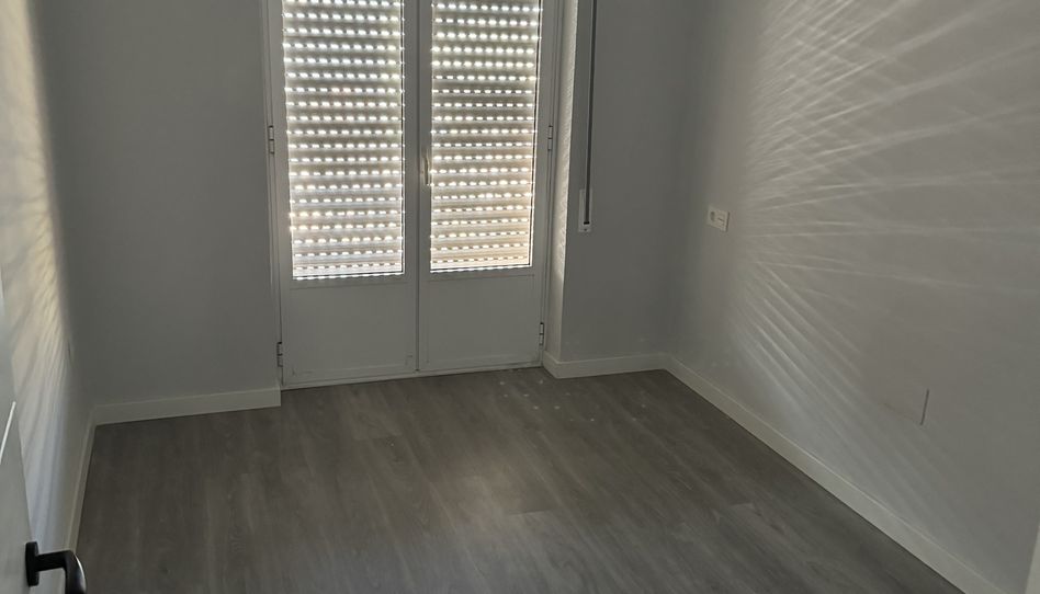 Piso de alquiler en Avenida del Párroco Pablo Díez, 246, Trobajo del Camino, San Andrés del Rabanedo - imagen 1 Foto 1 de Piso de alquiler en Avenida del Párroco Pablo Díez, 246, Trobajo del Camino, San Andrés del Rabanedo