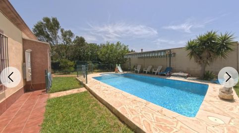 Foto 3 de Casa o chalet en venta en Carretera Pinar de Los Franceses, 42, Los Franceses – La Vega, Chiclana de la Frontera