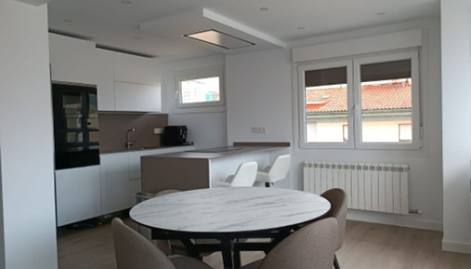 Piso de alquiler en Grupo Arrizar, 10, Altza, Donostia - San Sebastián - imagen 1 Foto 1 de Piso de alquiler en Grupo Arrizar, 10, Altza, Donostia - San Sebastián