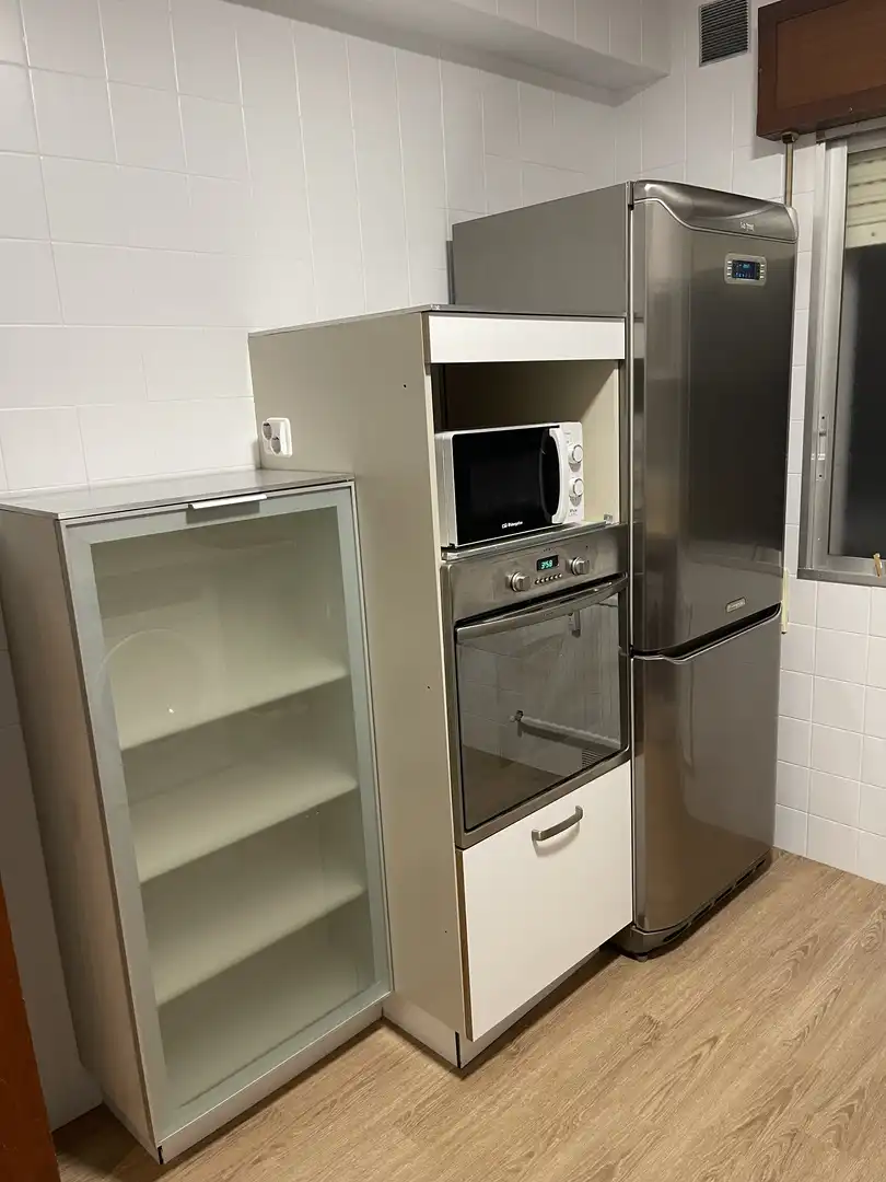 Wohnung zur Miete in Rúa a. Noriega Varela, 20, Centro Küche von Wohnung zur Miete in Ourense Capital mit Terrasse und Balkon