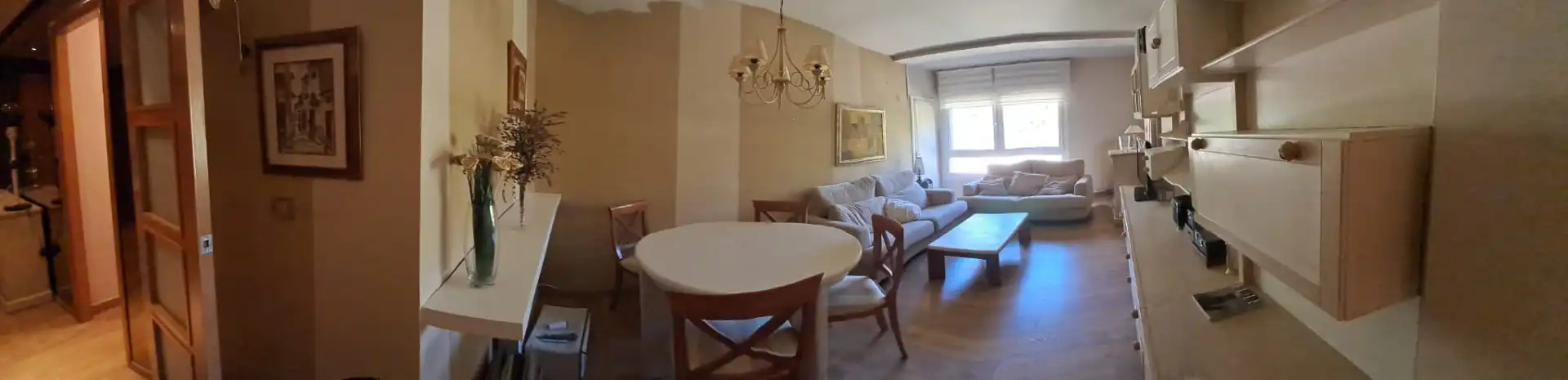 Comedor de Piso de alquiler en Zaragoza con Calefacción, Jardín privado y Amueblado