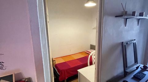 Room in Carrer de Barcelona, 84, Centre, L'Hospitalet de Llobregat - image 3 Photo 3 of Room in Carrer de Barcelona, 84, Centre, L'Hospitalet de Llobregat