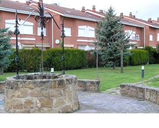 Garden of Single-family semi-detached for sale in Haro  with Terrace, Swimming Pool and Balcony