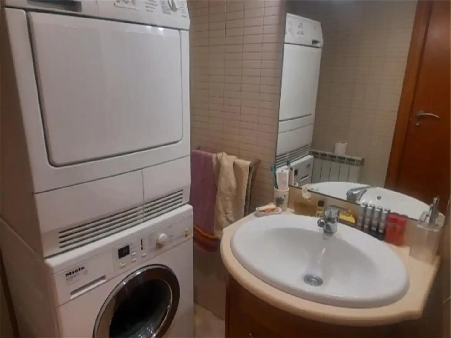 Maisonette zum Verkauf in Strasse Sant Jordi, 13, Puig-reig Badezimmer von Maisonette zum Verkauf in Puig-reig mit Balkon