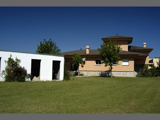 Exterior view of Country house for sale in Ordis  with Terrace, Swimming Pool and Balcony