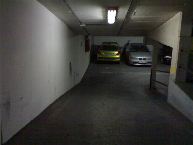 Garaje en Venta en Alcala, 291 en Quintana