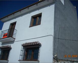 Exterior view of Duplex for sale in Comares