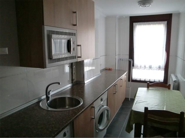 Flat to rent in Carmelo Alonso Bernaola, 13, Medina de Pomar