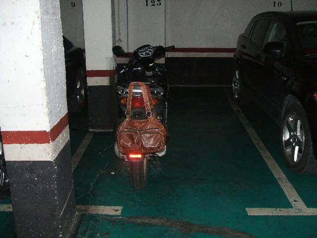 Garaje en Alquiler, 156 en Sants