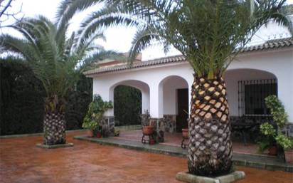 Casa-chalet en alquiler en montilla