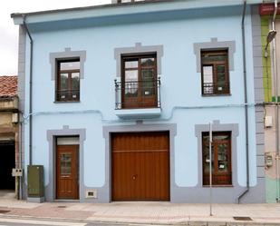 Vista exterior de Casa o xalet en venda en Bimenes