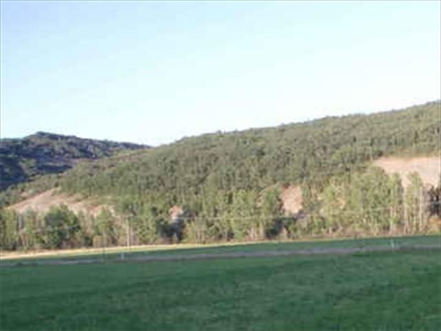 Exterior view of Land for sale in Vegaquemada
