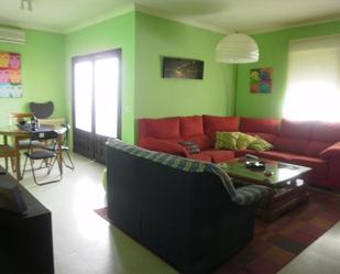Sala d'estar de Casa o xalet en venda en Torralba de Calatrava amb Aire condicionat i Terrassa