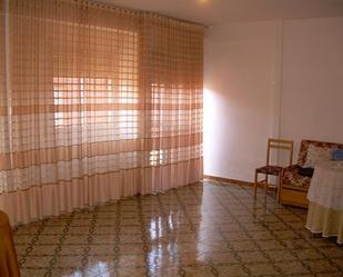 Sala d'estar de Pis en venda en Navahermosa amb Calefacció, Terrassa i Traster