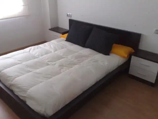 Habitación de Piso en venta en Atarfe con Aire acondicionado, Calefacción y Jardín privado