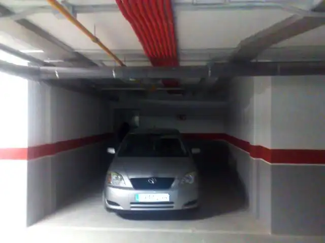 Parking de Piso en venta en Atarfe con Aire acondicionado, Calefacción y Jardín privado