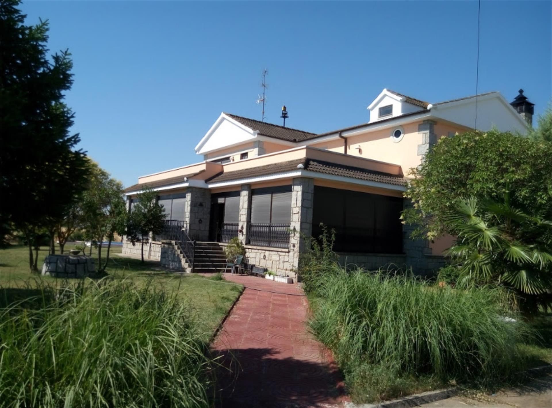 Exterior view of Flat for sale in Salamanca Capital  with Heating, Private garden and Terrace