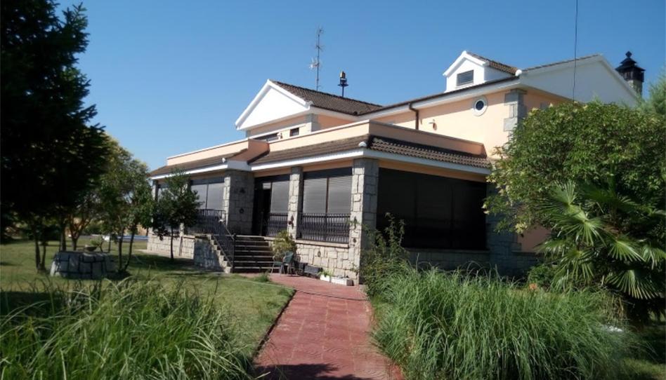 Foto 1 de Pis en venda a Capuchinos - Glorieta - Ciudad Jardín, Salamanca