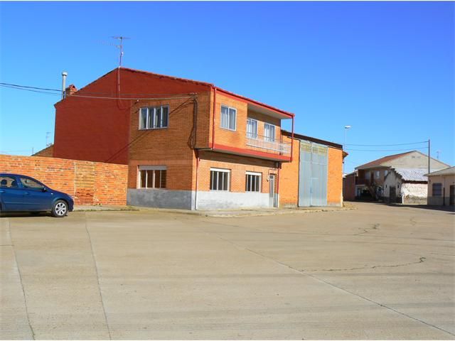 Vista exterior de Casa o xalet en venda en La Antigua  amb Balcó
