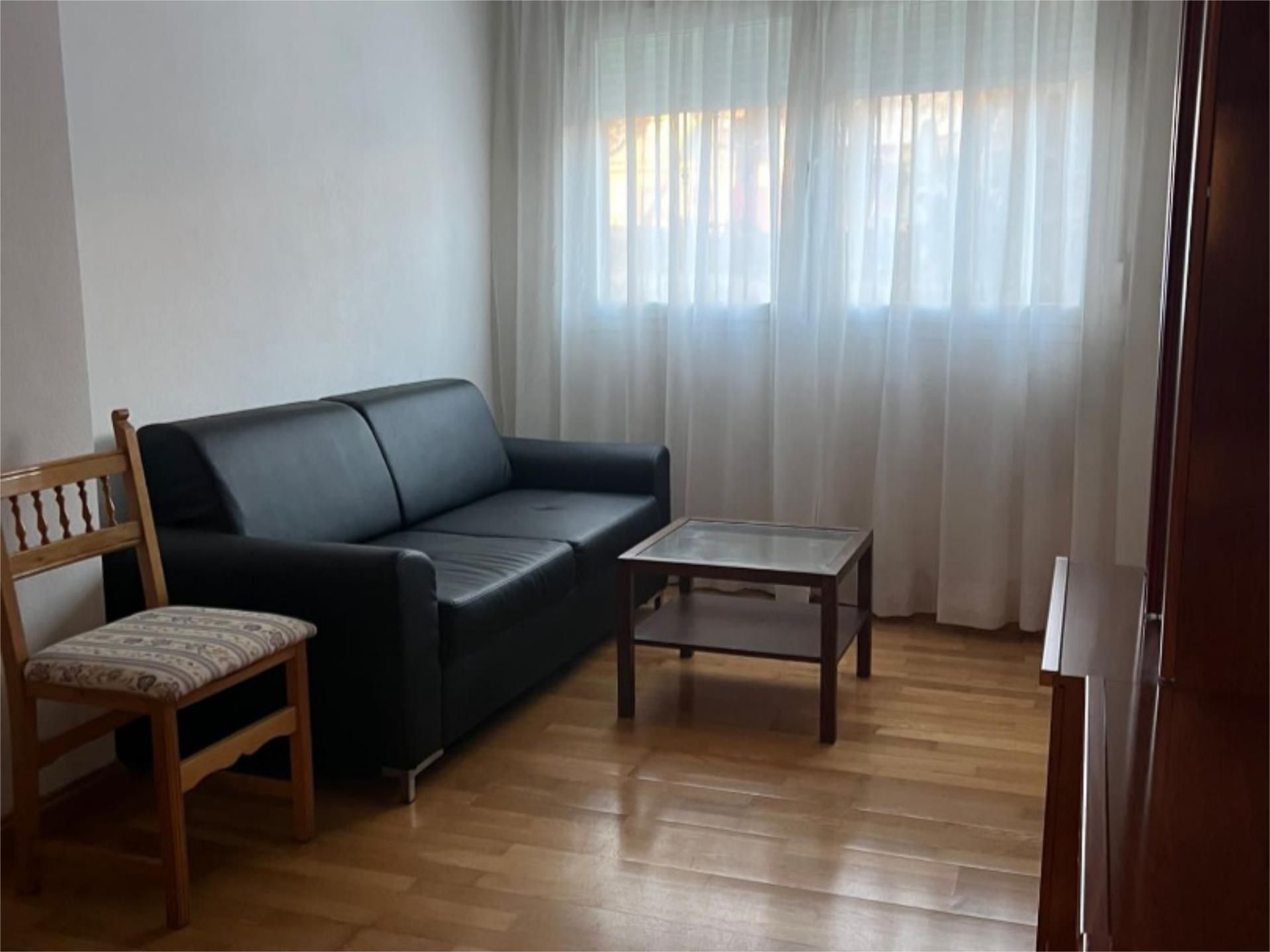 Bedroom of Flat for sale in Morata de Tajuña  with Heating, Parquet flooring and Furnished