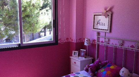 Foto 5 von Einfamilien-Reihenhaus zum Verkauf in Wohnsiedlung Los Neveros, 45, La Muela, Zaragoza