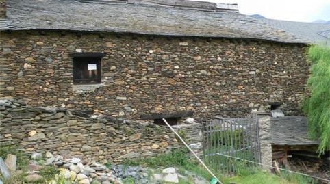 Foto 2 de Pis en venda a Carrer Terveu, 1, Tírvia, Lleida