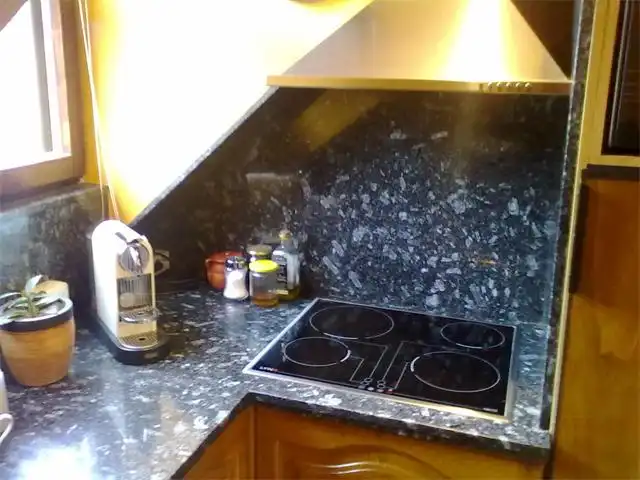 Cocina de Apartamento en venta en Riaño con Calefacción, Parquet y Amueblado