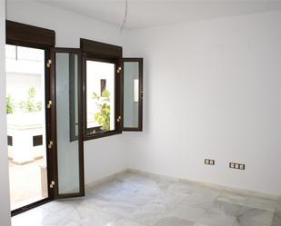 Duplex for sale in  Sevilla Capital  with Internet and Video intercom