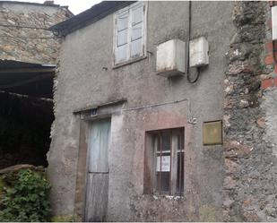 Vista exterior de Casa adosada en venda en Viveiro