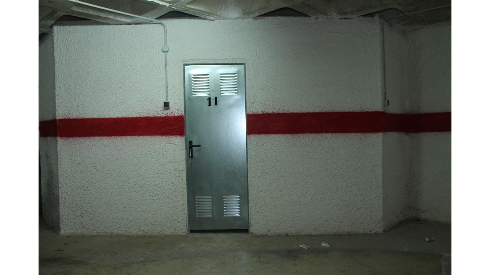 Box room for sale in Cheste