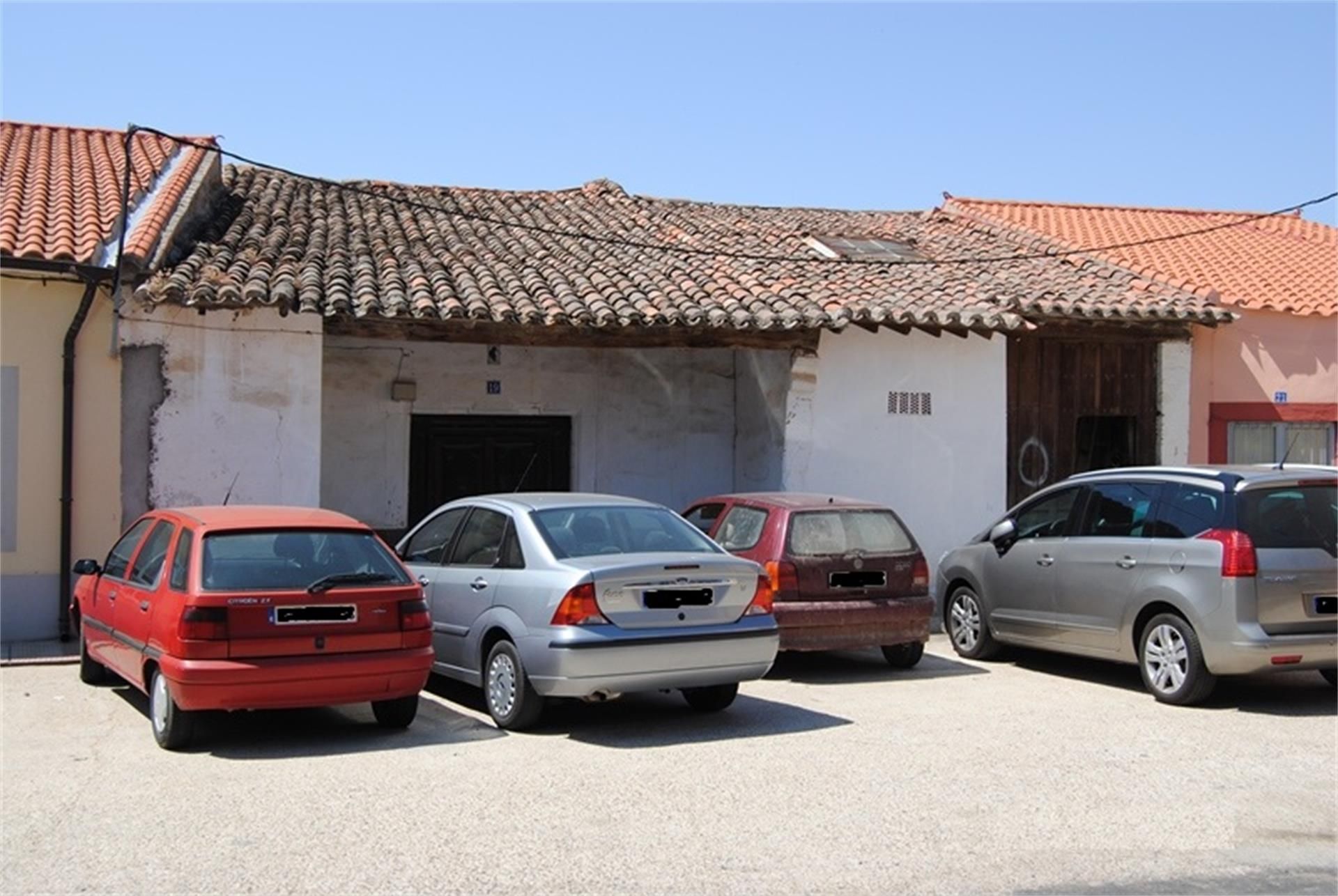 Aparcament de Casa o xalet en venda en Moraleja del Vino