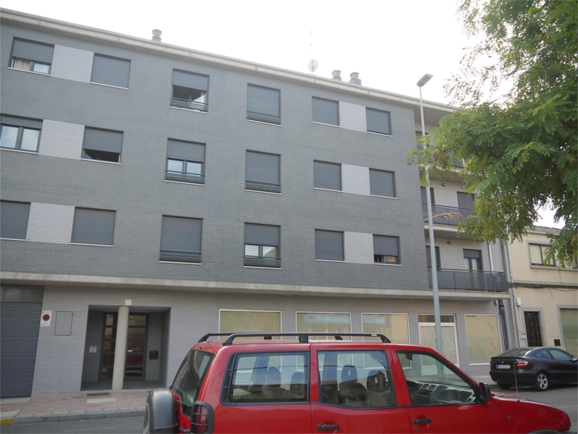 Exterior view of Flat for sale in León Capital   with Terrace and Balcony