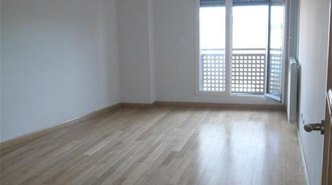 Foto 4 de Piso en venta en Avenida San Froilán, 57, Puente Castro, León