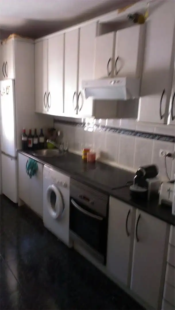 Piso en venta en Empedrada, 13, Sur Cocina de Piso en venta en Ávila con Calefacción, Parquet y Terraza
