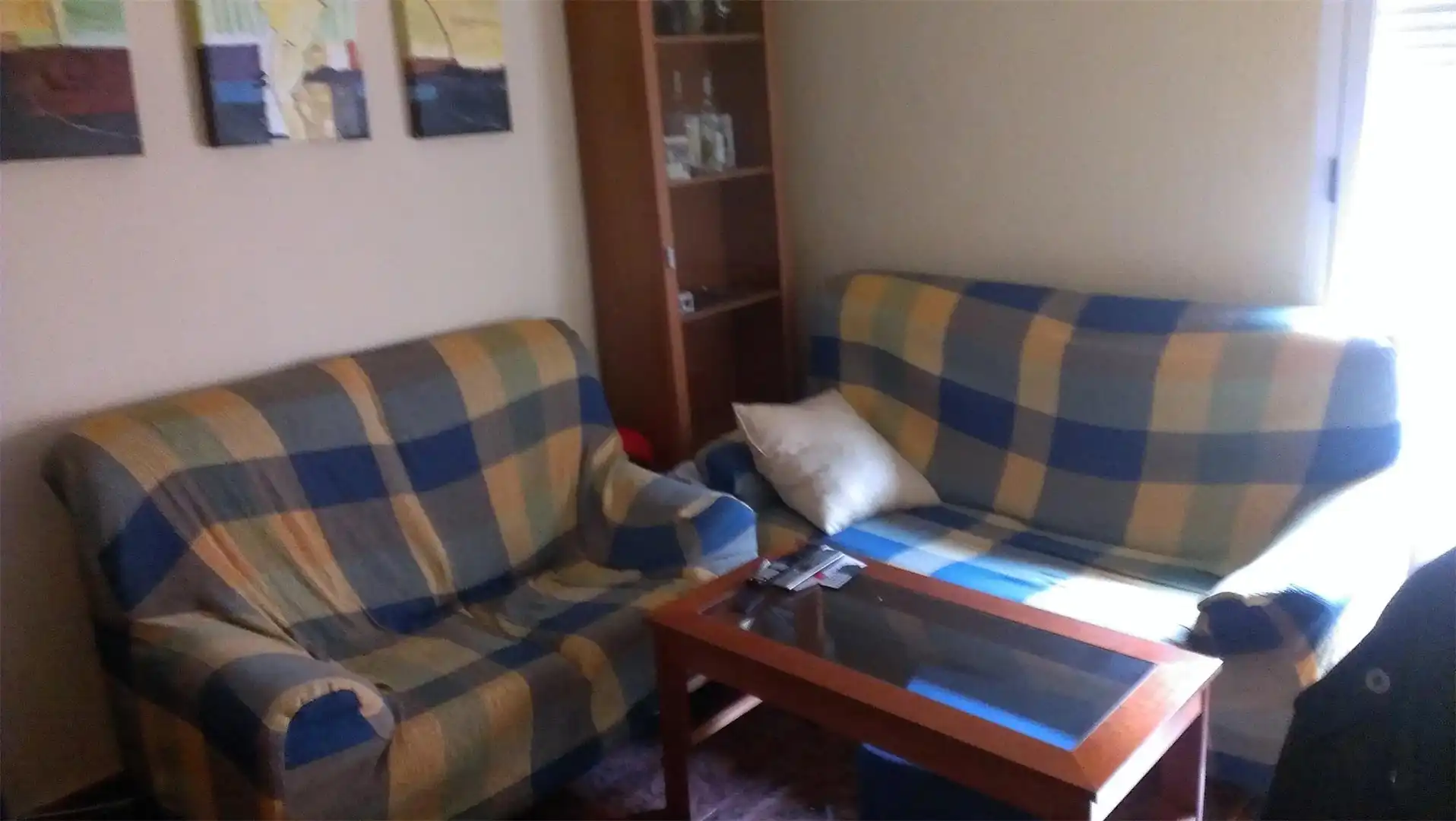 Piso en venta en Empedrada, 13, Sur Sala de estar de Piso en venta en Ávila con Calefacción, Parquet y Terraza