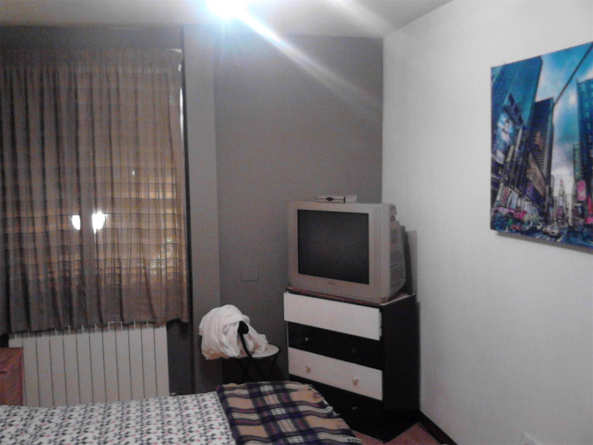 Pis en venda a Duquesa de la Victoria, 73, Residencia Dormitori de Pis en venda en Logroño amb Calefacció, Parquet i Forn