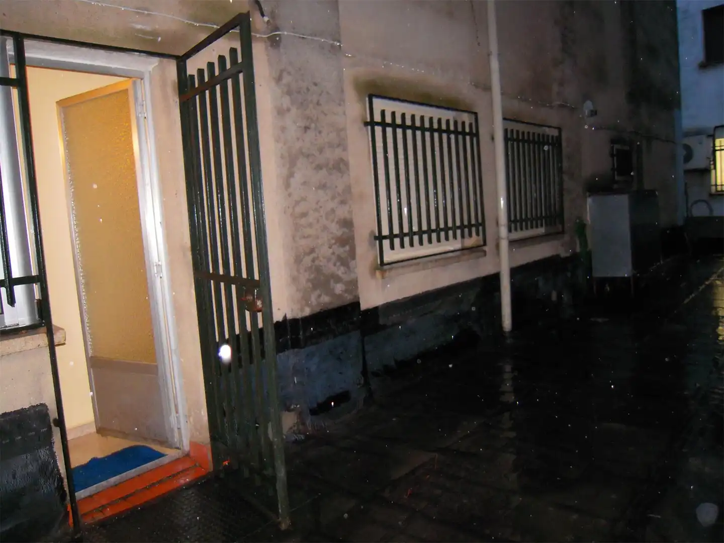 Wohnung zum Verkauf in Aldeanueva de la Vera mit Ofen, Mikrowelle und Fernseher
