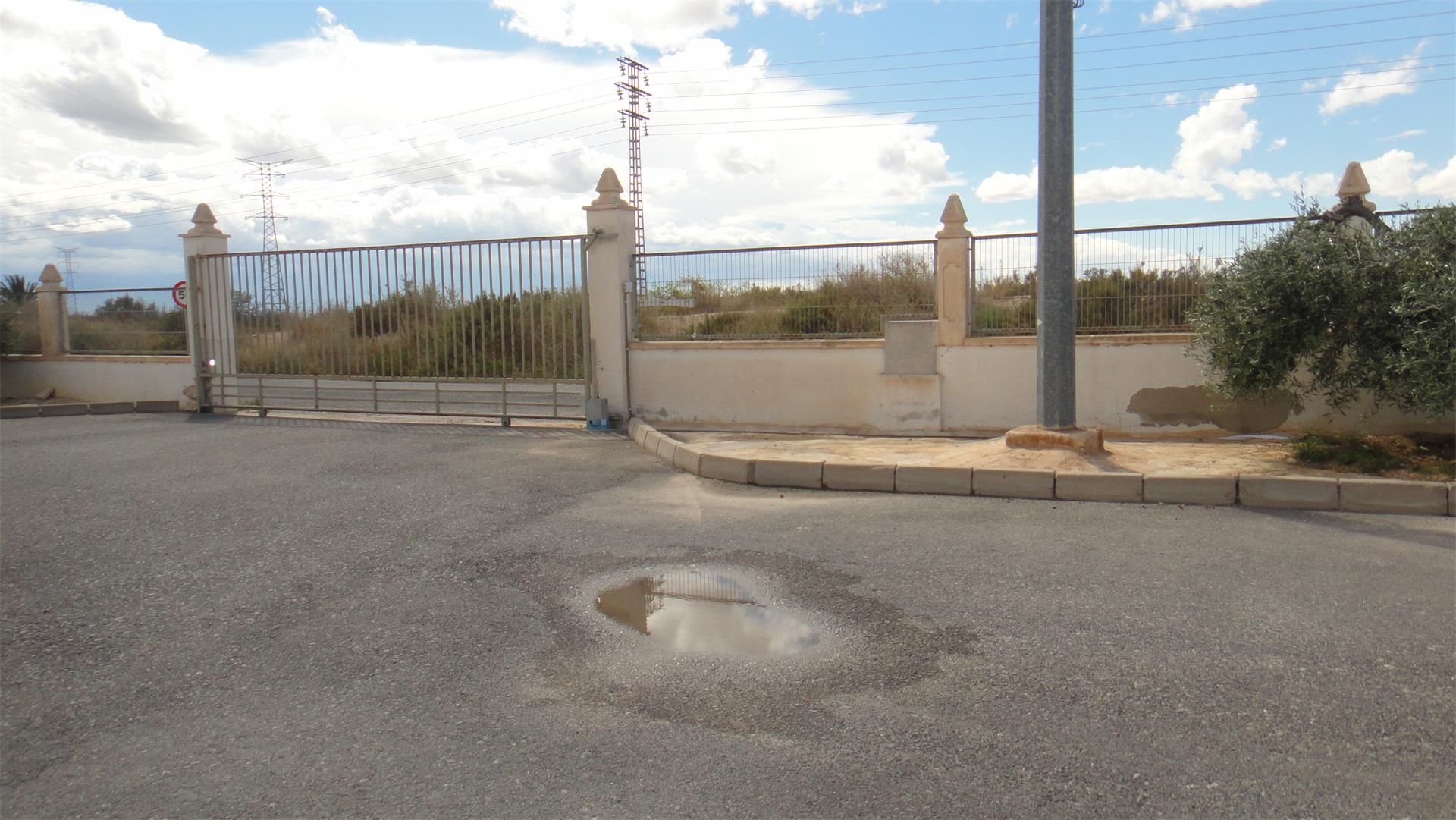 Exterior view of Industrial buildings for sale in Crevillent  with Air Conditioner and Heating