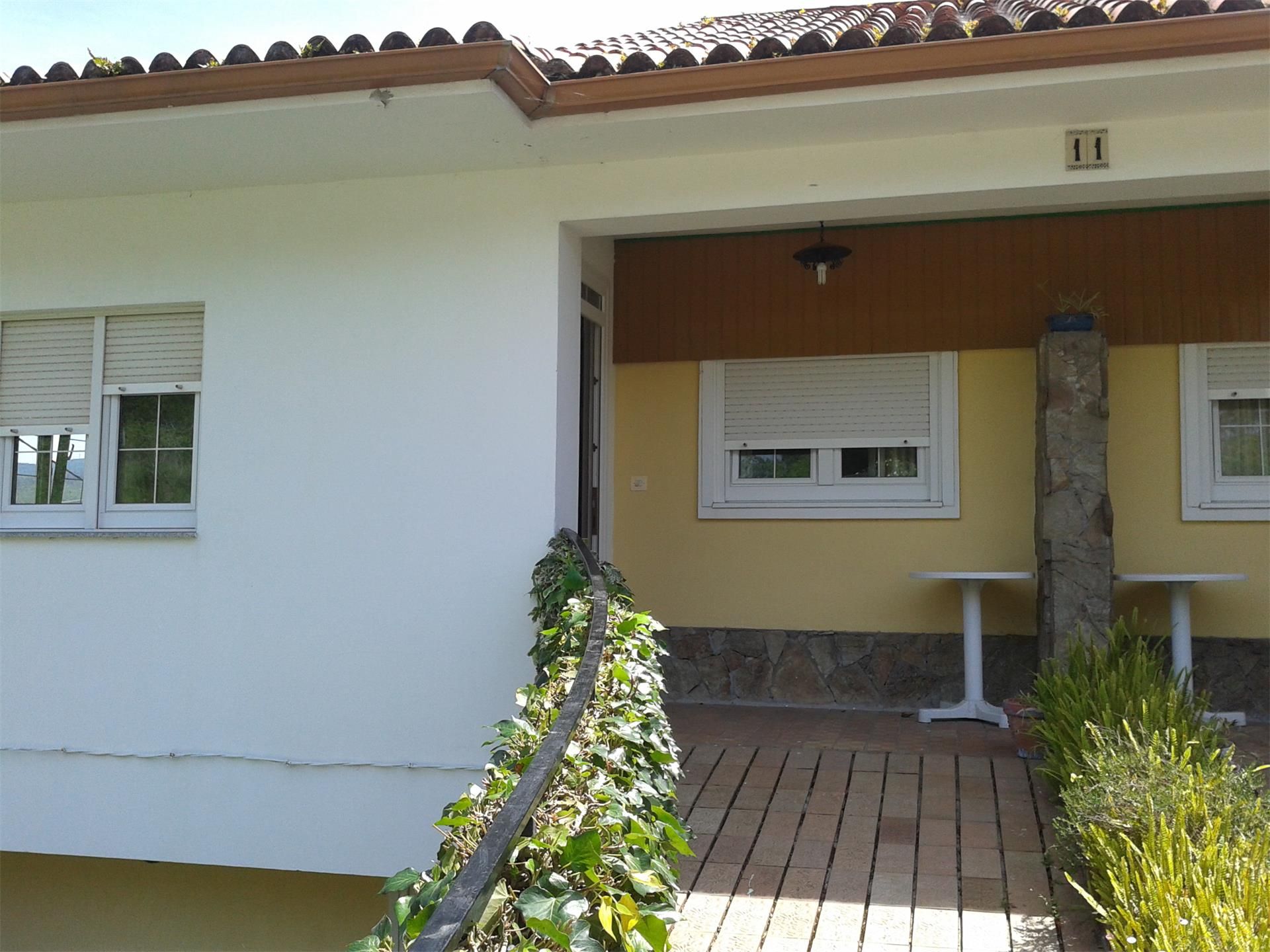 Apartment to rent in Corcubión  with Heating, Terrace and Furnished