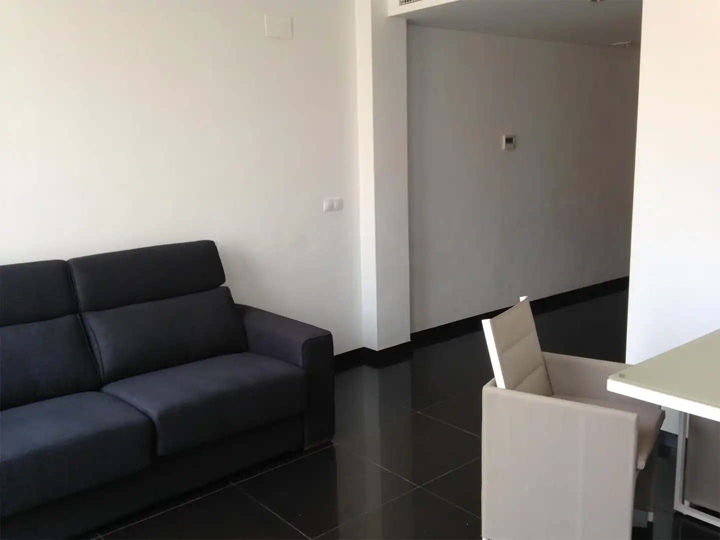 Attic for rent in Navarra, 25, Hospital - Plaza del Real Attic for rent in Navarra, 25, Hospital - Plaza del Real