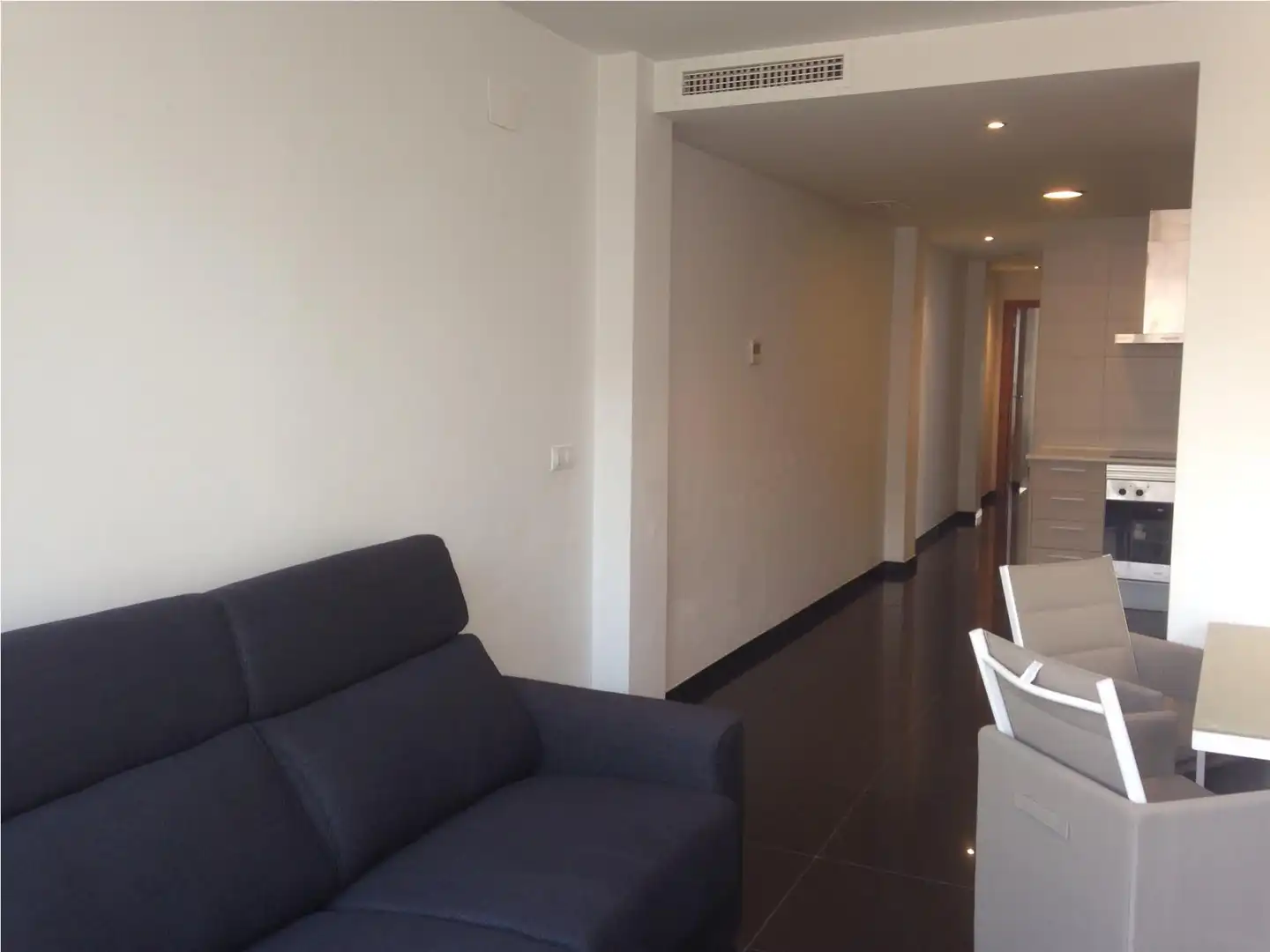 Attic for rent in Navarra, 25, Hospital - Plaza del Real Attic for rent in Navarra, 25, Hospital - Plaza del Real