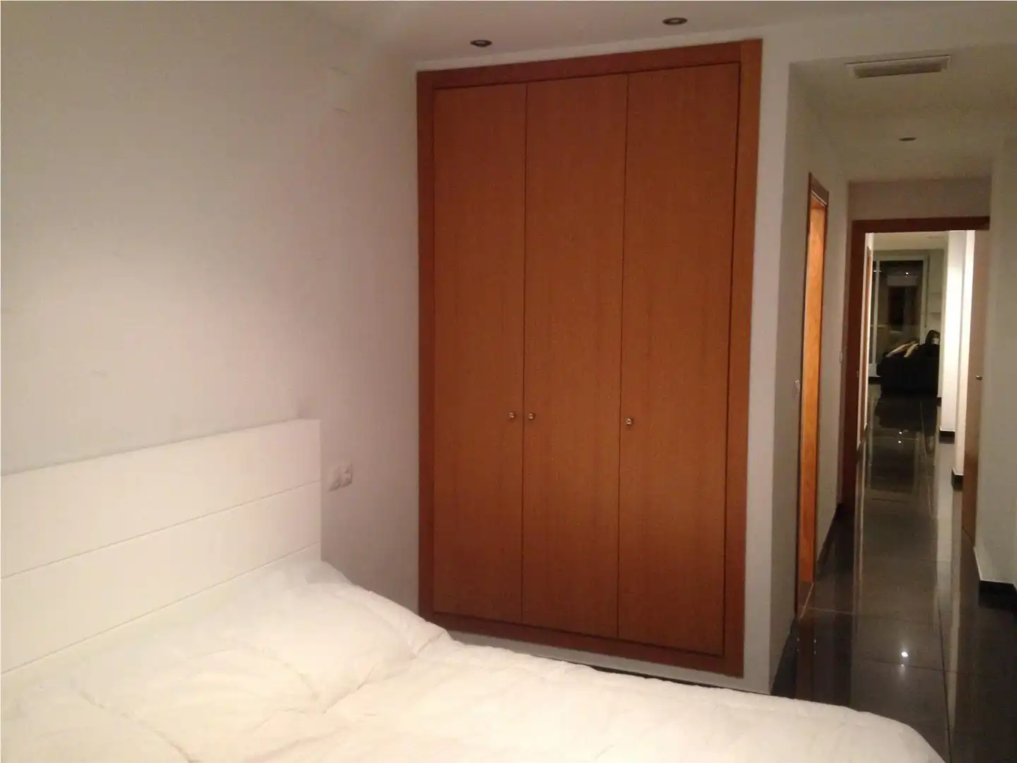 Attic for rent in Navarra, 25, Hospital - Plaza del Real Attic for rent in Navarra, 25, Hospital - Plaza del Real