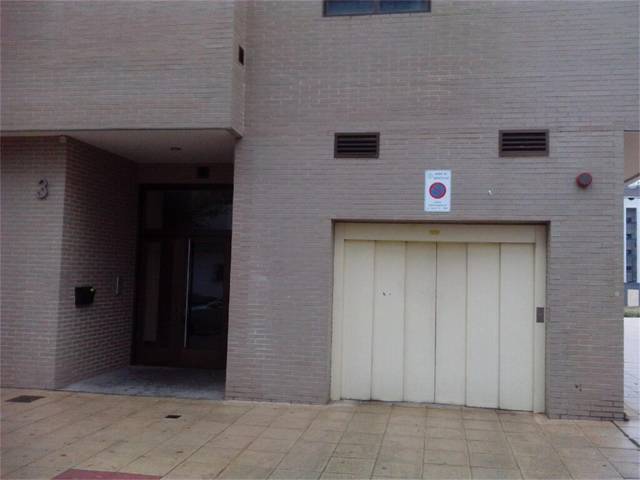 Garaje en Alquiler en Federico Vélez, 1 en Fuentecillas - S7 - S8