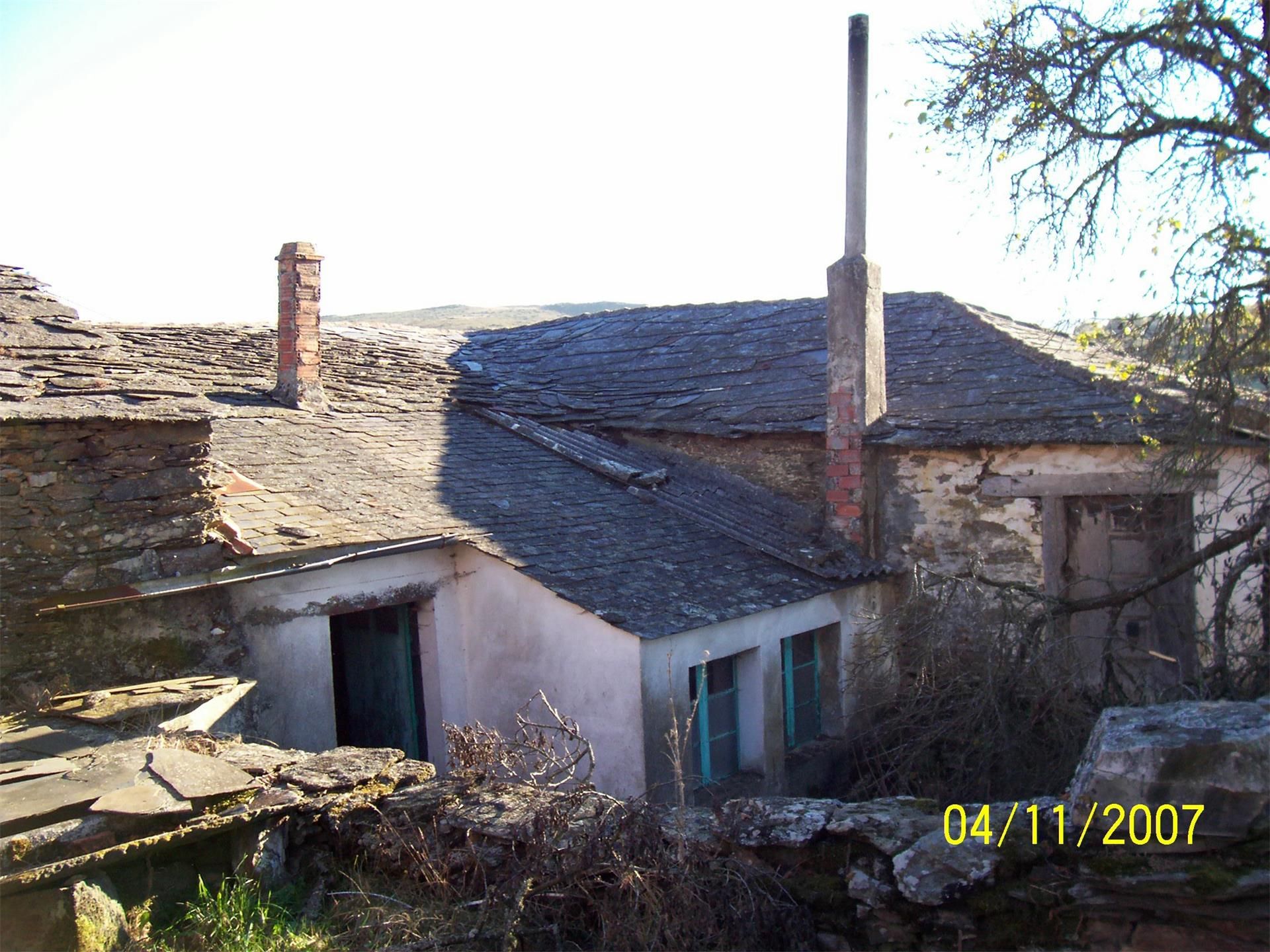 Exterior view of House or chalet for sale in Paradela  with Private garden and Storage room