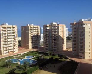 Vista exterior de Apartament en venda en La Manga del Mar Menor amb Terrassa i Piscina