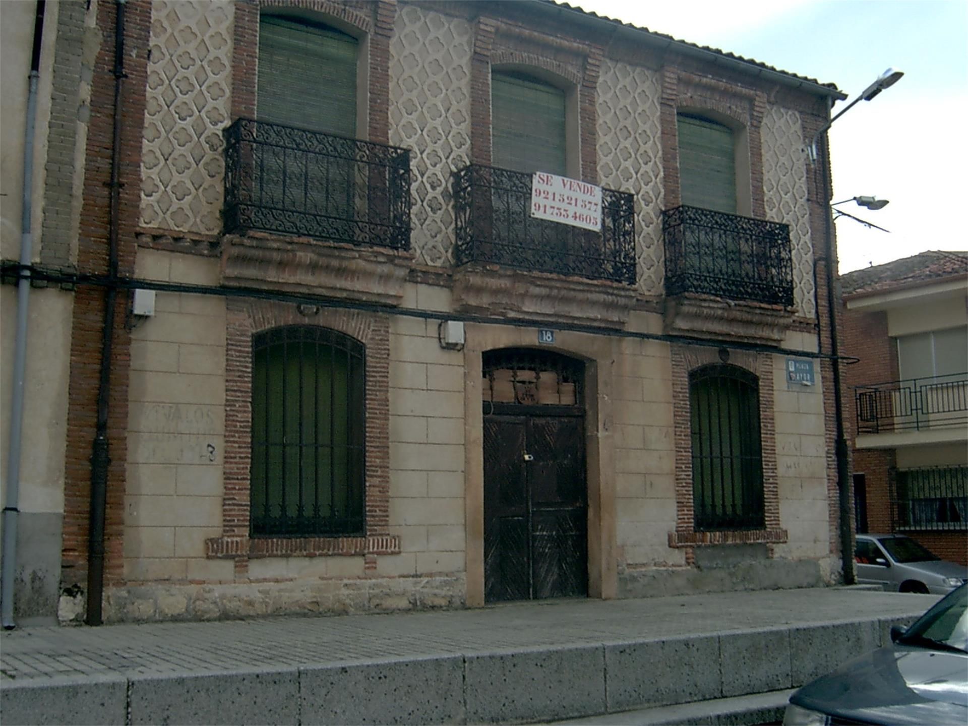 Casa adosada en venda a Mayor, 18, Lastras de Cuéllar