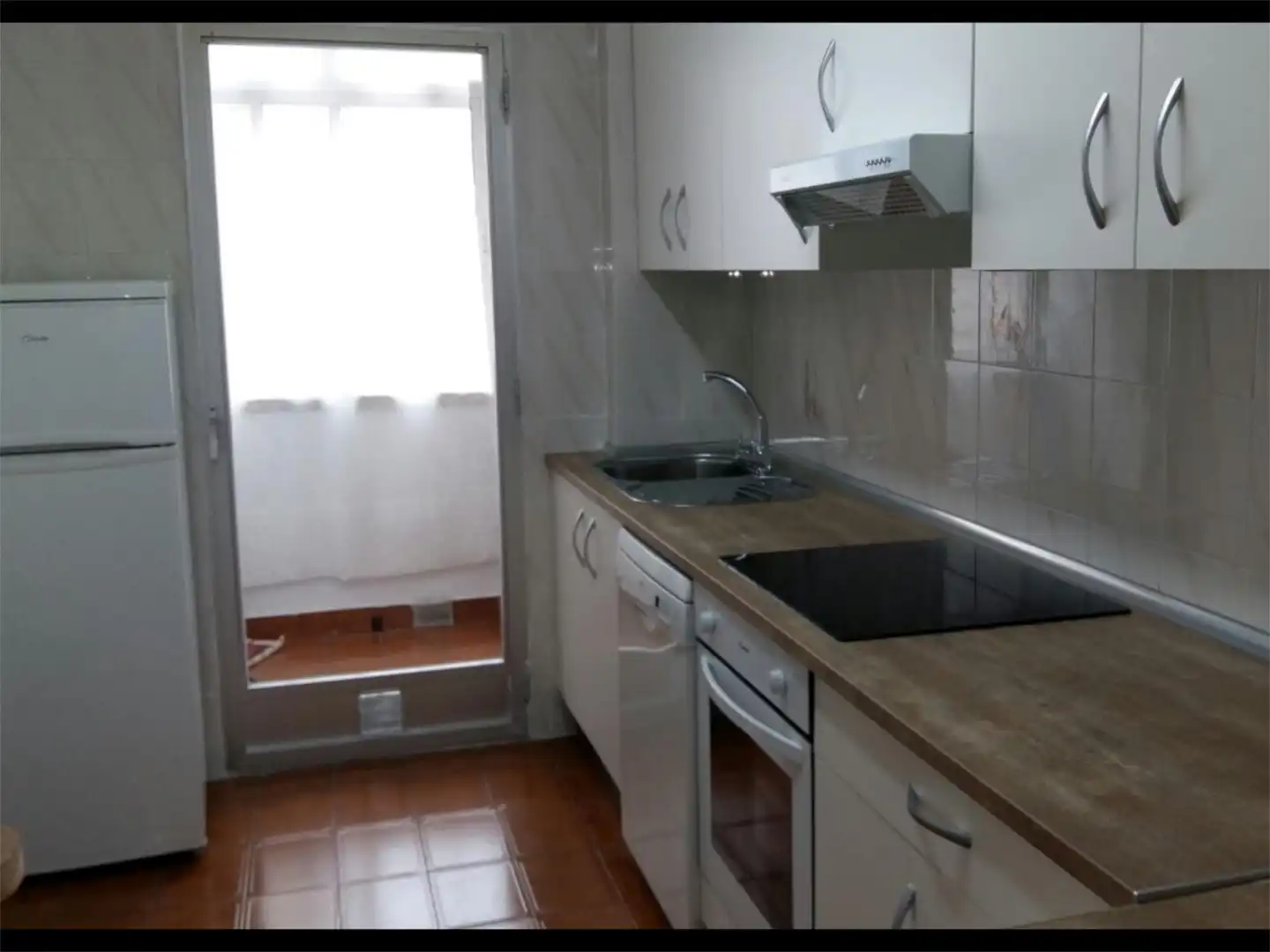 Flat for rent in Ferrocarril, 22, Caño Argales Flat for rent in Ferrocarril, 22, Caño Argales