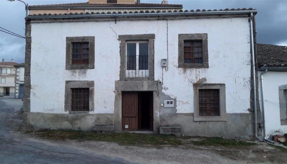 House or chalet for sale in Street Constitución, 26, Fuentes de Béjar, Salamanca - image 1 Photo 1 of House or chalet for sale in Street Constitución, 26, Fuentes de Béjar, Salamanca