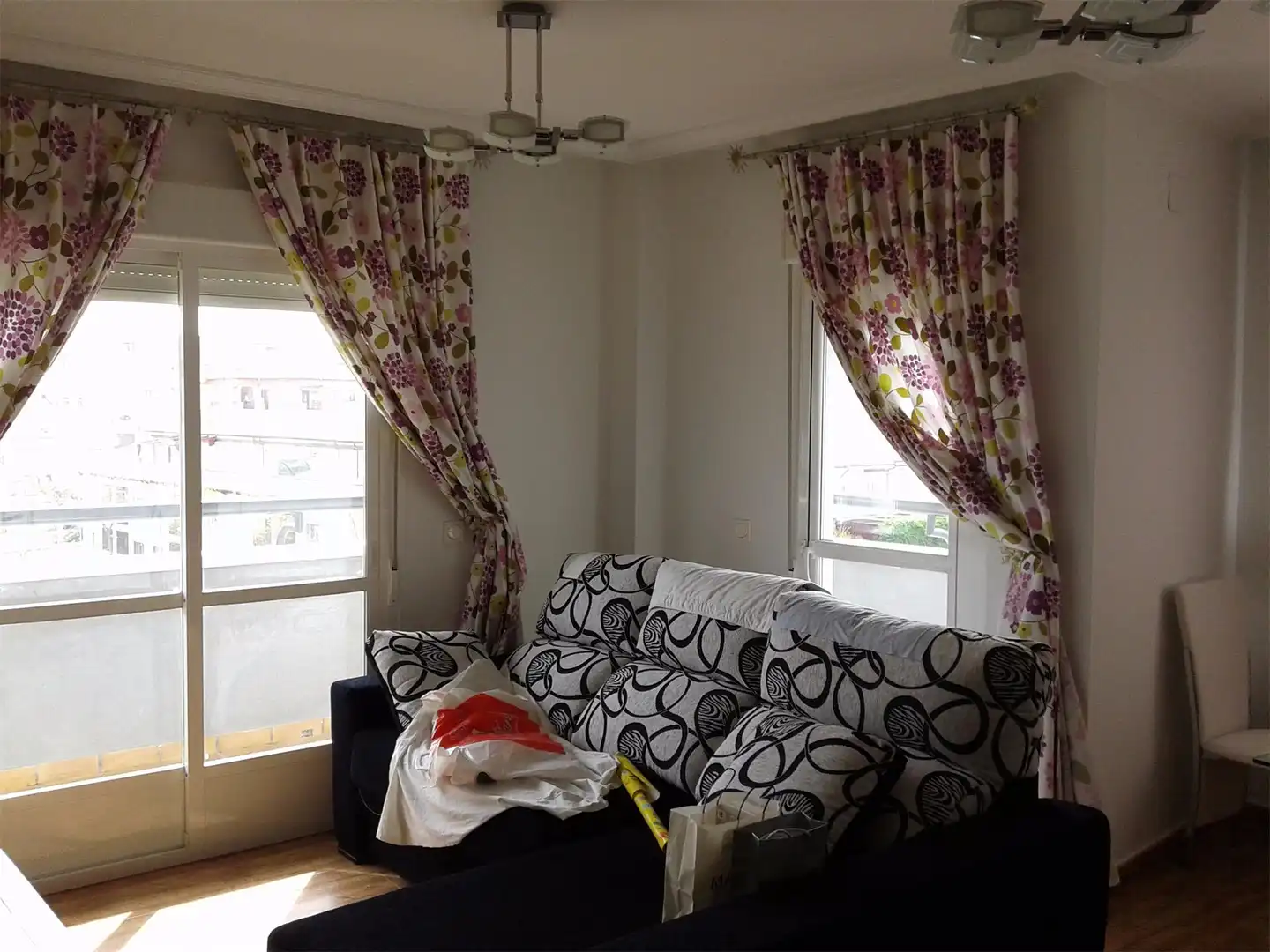 Flat for sale in Los Pinos - El Pilar Living room of Flat for sale in Plasencia with Air Conditioner, Heating and Terrace