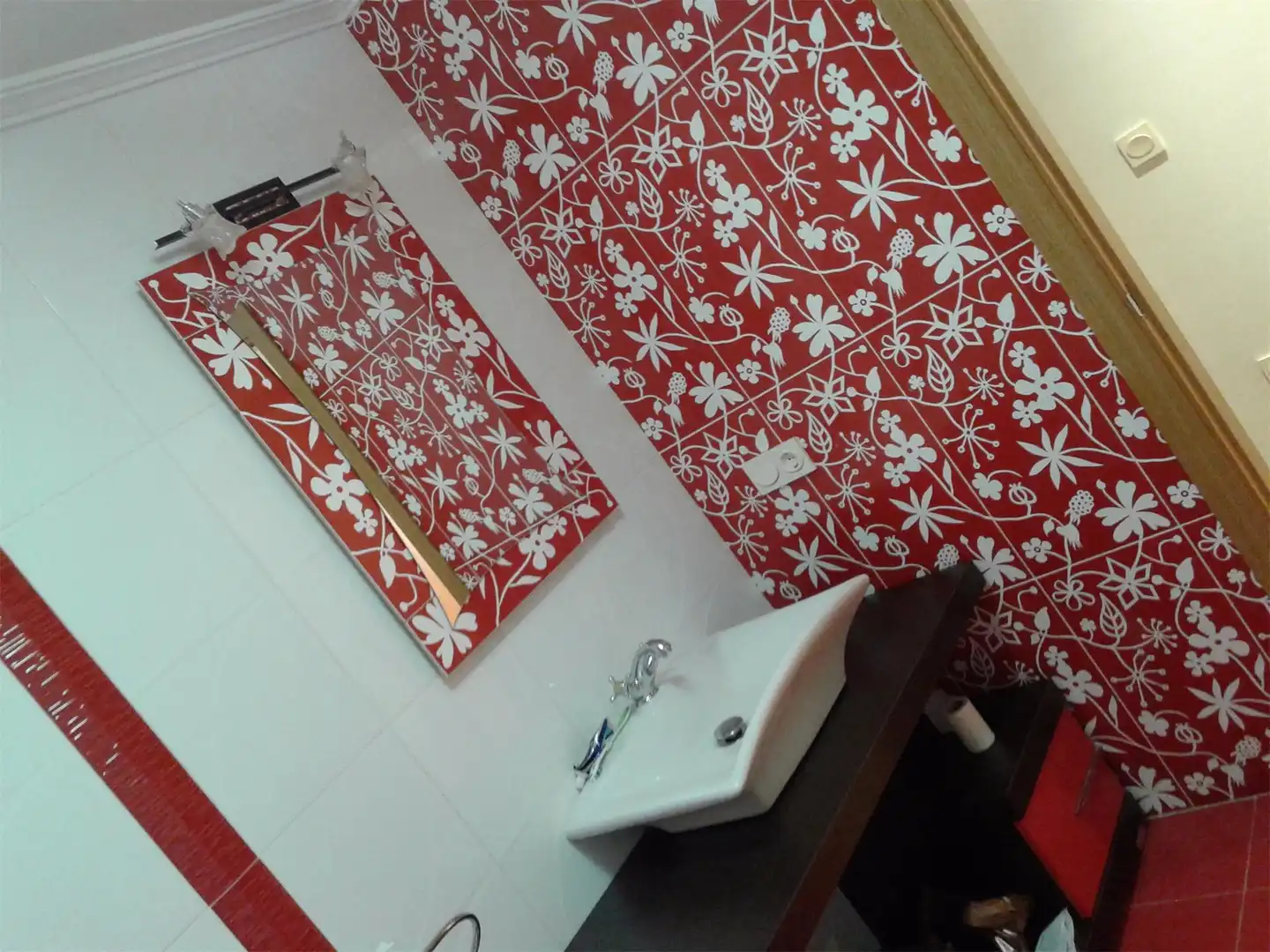 Flat for sale in Los Pinos - El Pilar Bathroom of Flat for sale in Plasencia with Air Conditioner, Heating and Terrace